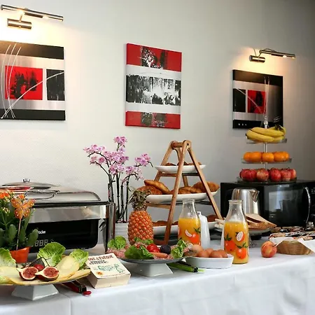 Отель La Grande Bruyere