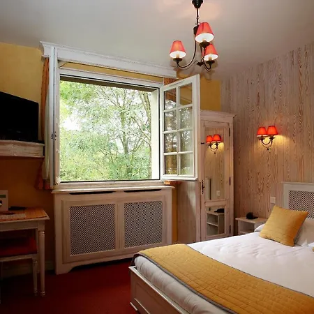 Hotel La Grande Bruyere 2*