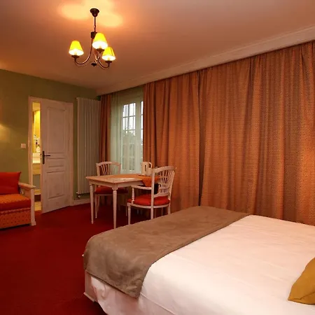 Отель La Grande Bruyere 2*