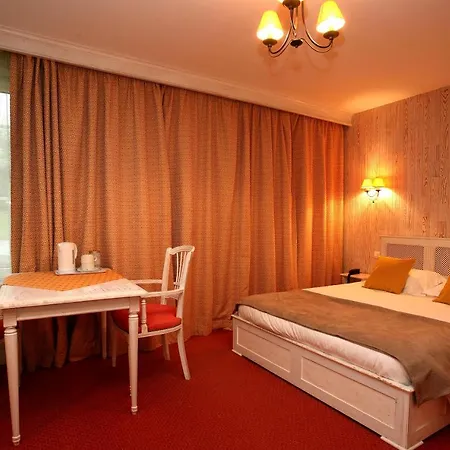 Hotel La Grande Bruyere Touffréville